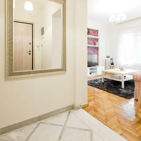 White Tower 1 Bdrm *
