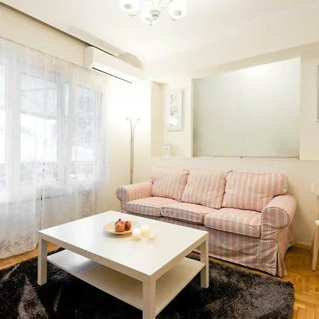 White Tower 1 Bdrm